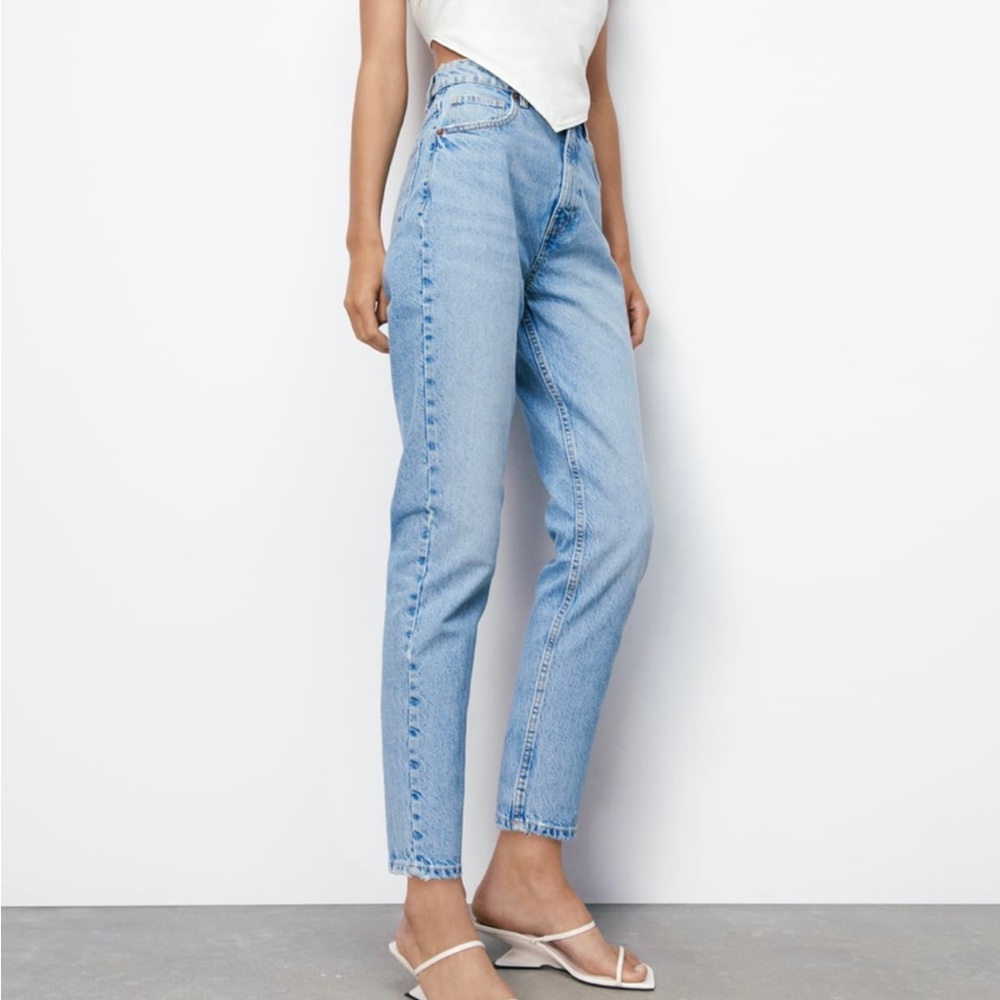 Zara mom jeans LIKE NEW